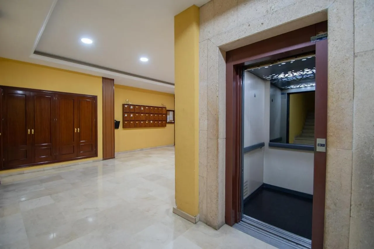 Appartement Apartamento Nuestra Andalucia - Cadiz Centro - Parking Spanje